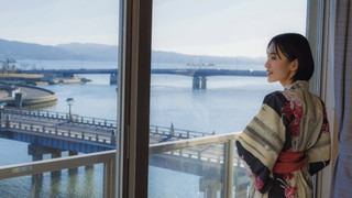 [湖側] 23年3月リニューアル - 4階·展望風呂付きツインルーム 禁煙