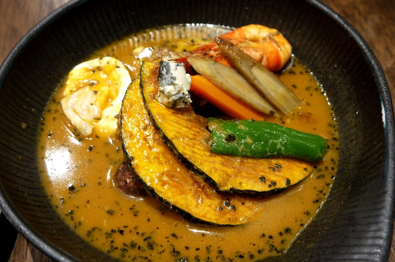 「スープカレーlavi 新千歳空港店」料理 8005  とろとろ角煮カレー
