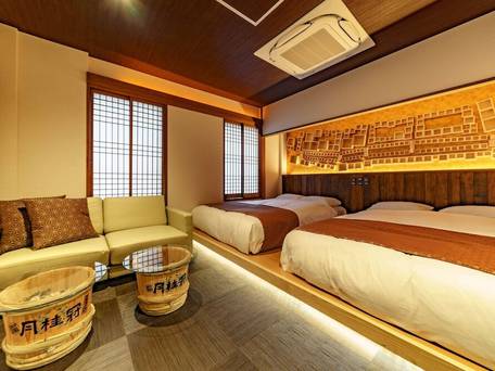 今昔荘 心斎橋 空庭檜風呂邸 / 4