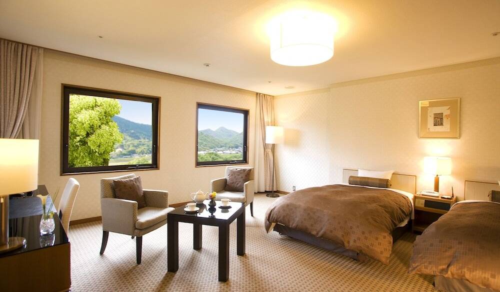 スタンダードツイン / 4