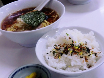 「あさひ軒」 料理 58693681 ライス・ふりかけ(2016.11.11)