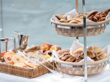 白×青がおしゃれ♡全室オーシャンビューのリゾートホテル3955781