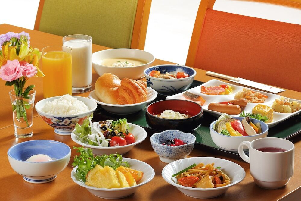 朝食 和洋バイキング