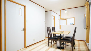 アパートメント 3 ベッドルーム 禁煙 (301)