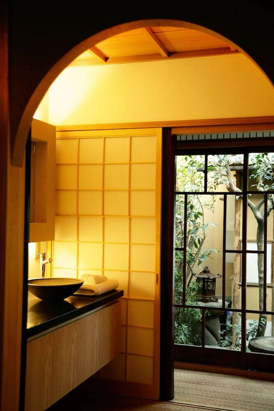 バスルームのシンク