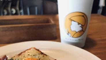 食事・飲み物 / 10