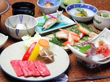 ゆっくり寛げる2間続きの客室3847368