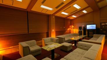 カラオケ ルーム / 5