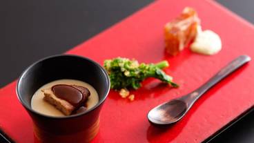 食事・飲み物 / 6