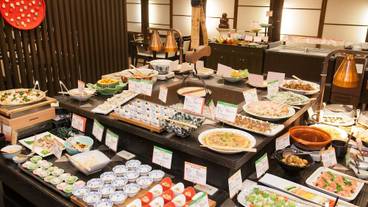 夕食ビュッフェ / 1
