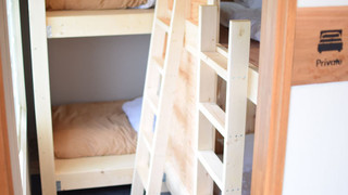 エコノミー 4 人部屋 共用バスルーム