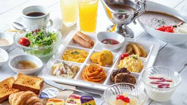 朝食ビュッフェ / 3