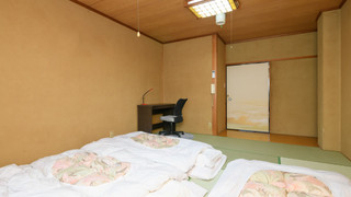 和室 共用バストイレ 5名用 禁煙