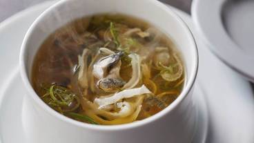 食事・飲み物 / 3