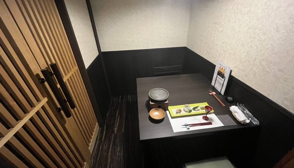 個室食事処一例 / 5