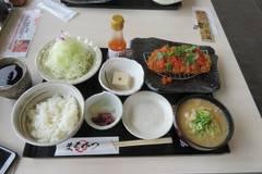 奈良名産レストラン&CAFE まるかつ