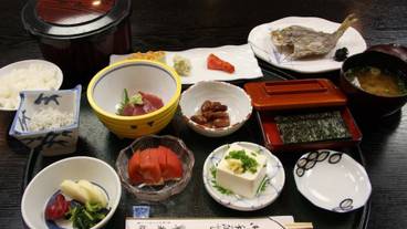 食事・飲み物 / 7