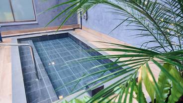 屋外スパ浴槽 / 2