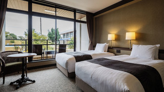 ガーデンビューベランダ付ツイン 1泊2食付き イタリアンディナー 禁煙