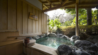 野楽の間 和室 露天風呂付[山梨ワインラウンジ利用可能]