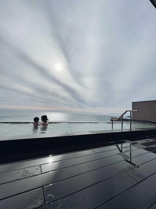 おむつがまだ取れてない息子は、宿の売店で水遊び用おむつを購入。子ども用のお風呂セットもいただけました。