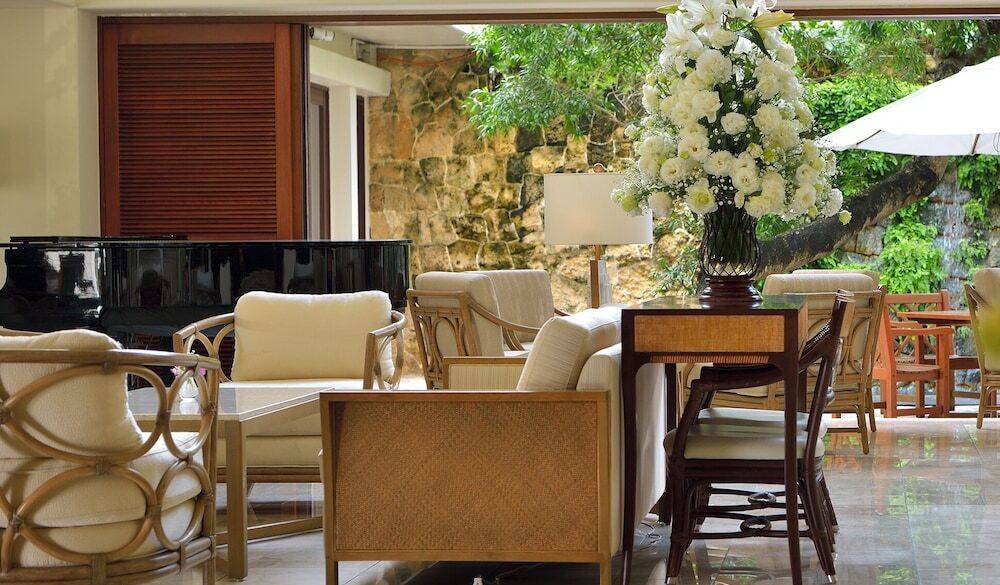 ロビー ソファ / 2