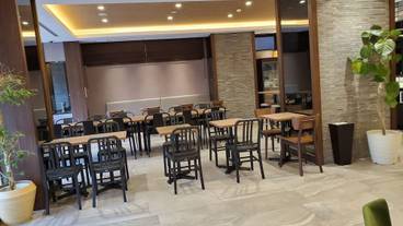 ロビー応接スペース / 13