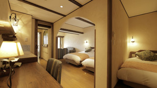 フォースルーム　禁煙