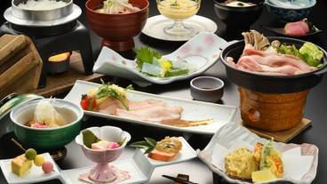 食事・飲み物 / 23