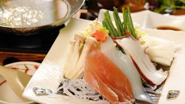 食事・飲み物 / 3