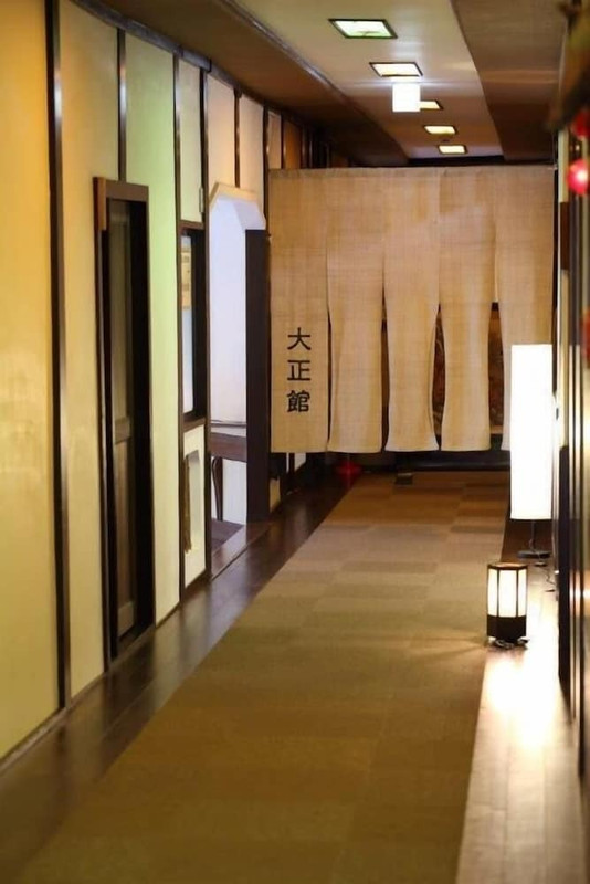 内部エントランス