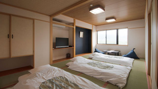 エコノミー トリプルルーム 禁煙 共用バスルーム