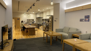 スタンダード ツインルーム (共用シャワールーム、ベッドメイクはセルフとなります) (添い寝料金 7-12歳 2,000円, 0-6歳 無料)