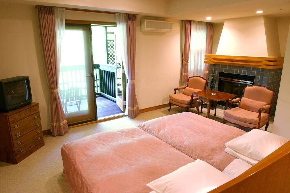 中禅寺湖を望めるログハウス風クラッシックホテル4053269