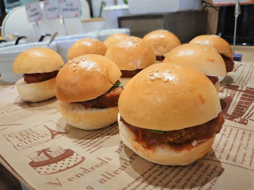 朝食ビュッフェ