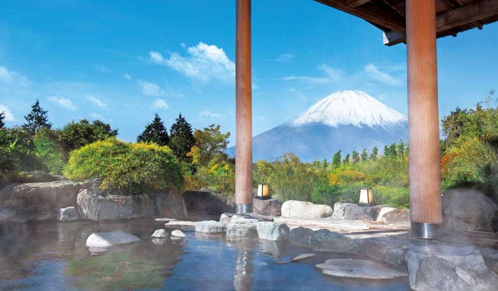 美しい自然に温泉
思い出に残る2日間 / 1