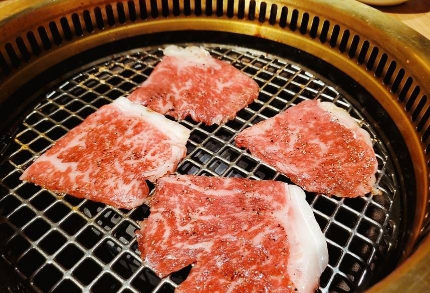 人気店「天壇」で
焼肉ランチに舌鼓 / 1