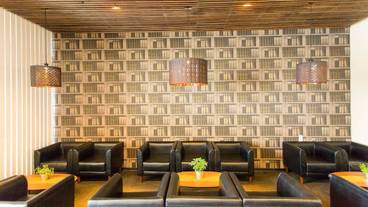 ロビー応接スペース / 32