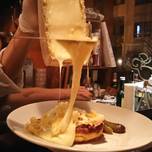 一度食べたら忘れられない…。東京の超絶うまいチーズ料理6選