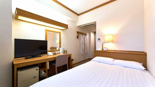 (135cmベッド1台) 14sqm セミダブルルーム 禁煙