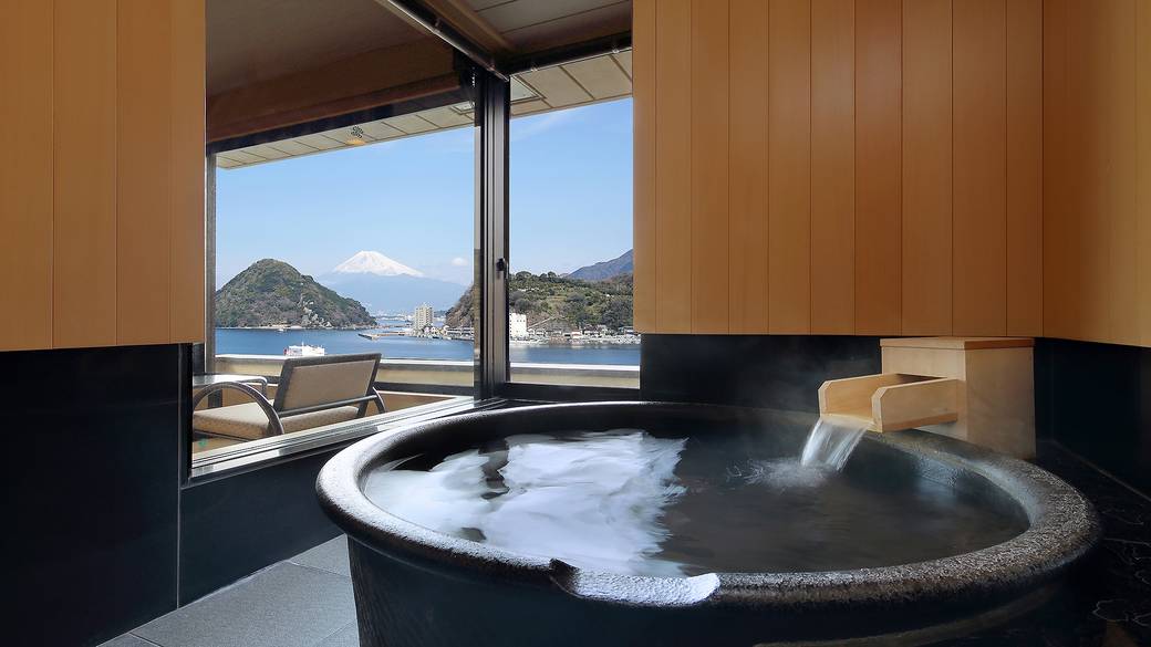 半露天風呂付特別室「月」② / 1