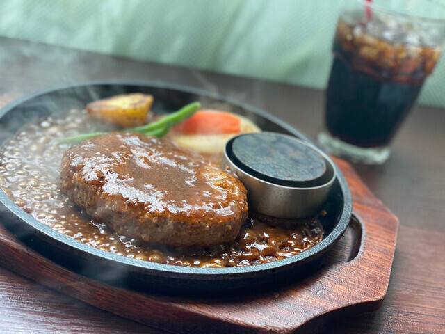 「札幌牛亭」ハンバーグ / 3