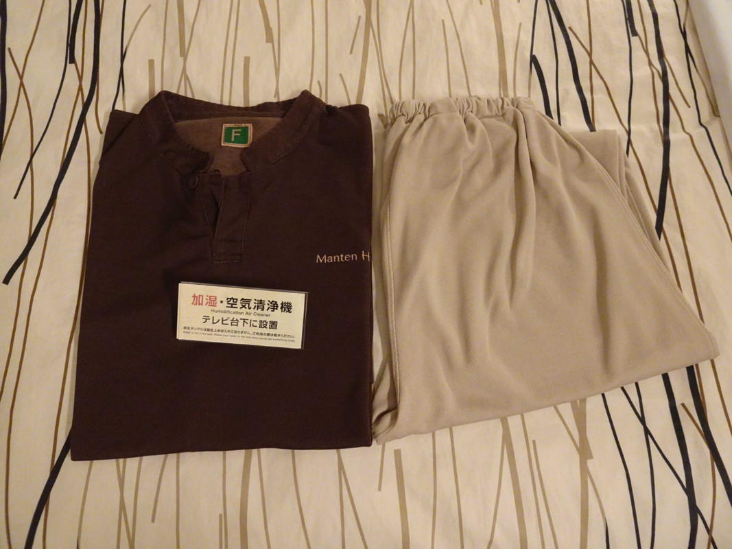 ドーミーインに似た、２ピースのパジャマ