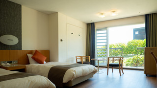 ペットルームだワン洋室（ケージ・専用入口・テラス） [スタンダード] [トリプルルーム] [禁煙] [眺望なし]