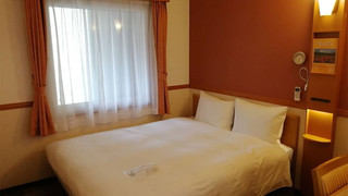 ダブルルーム 喫煙可