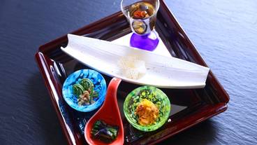 食事・飲み物 / 34