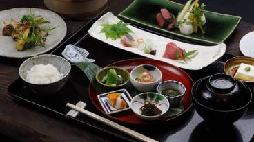 食事・飲み物 / 1