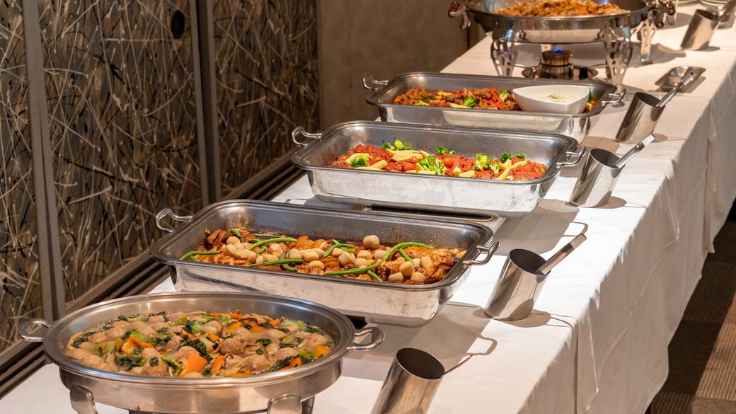 夕食は群馬食材を
ビュッフェで味わう / 4