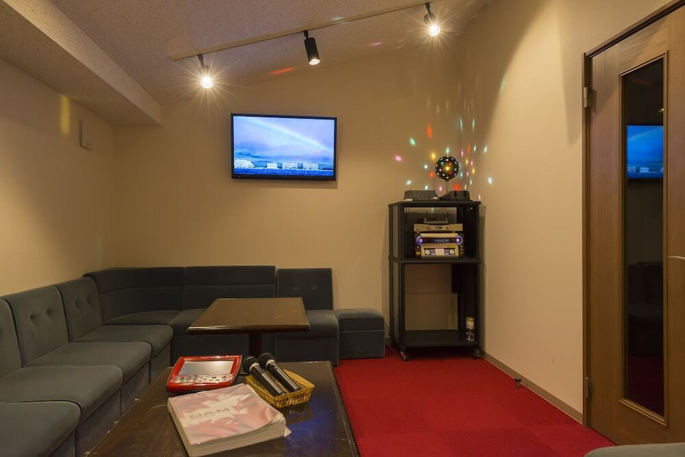 カラオケ ルーム