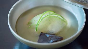 食事・飲み物 / 1